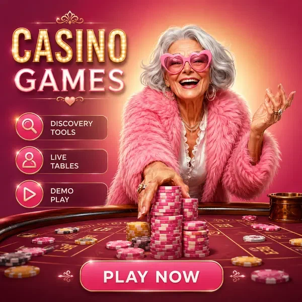 Vrolijke oudere vrouw die casinospelfiches over antieke tafel bij Spingranny duwt